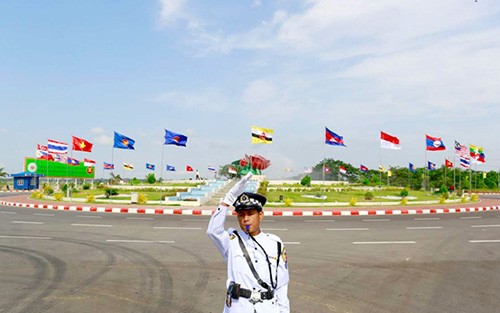 The 47th ASEAN Foreign Ministers Meeting (AMM-47) and related meetings open - ảnh 1